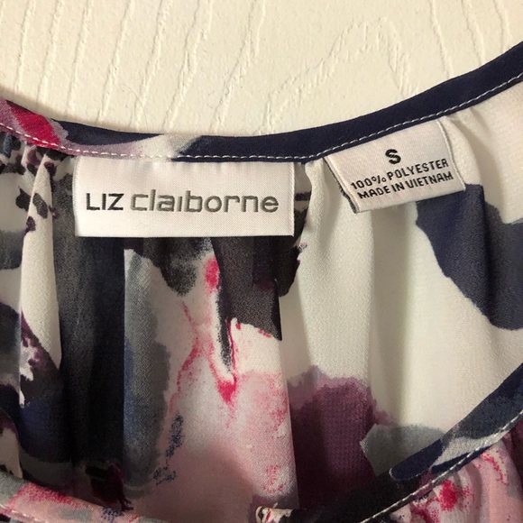 Blouse - Picture 2 of 3